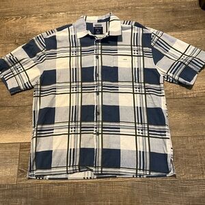 Trust Navy and White Plaid Short-Sleeve Button-Down Linen Blend Shirt